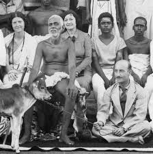 Ramana Maharishi con PB y discípulos